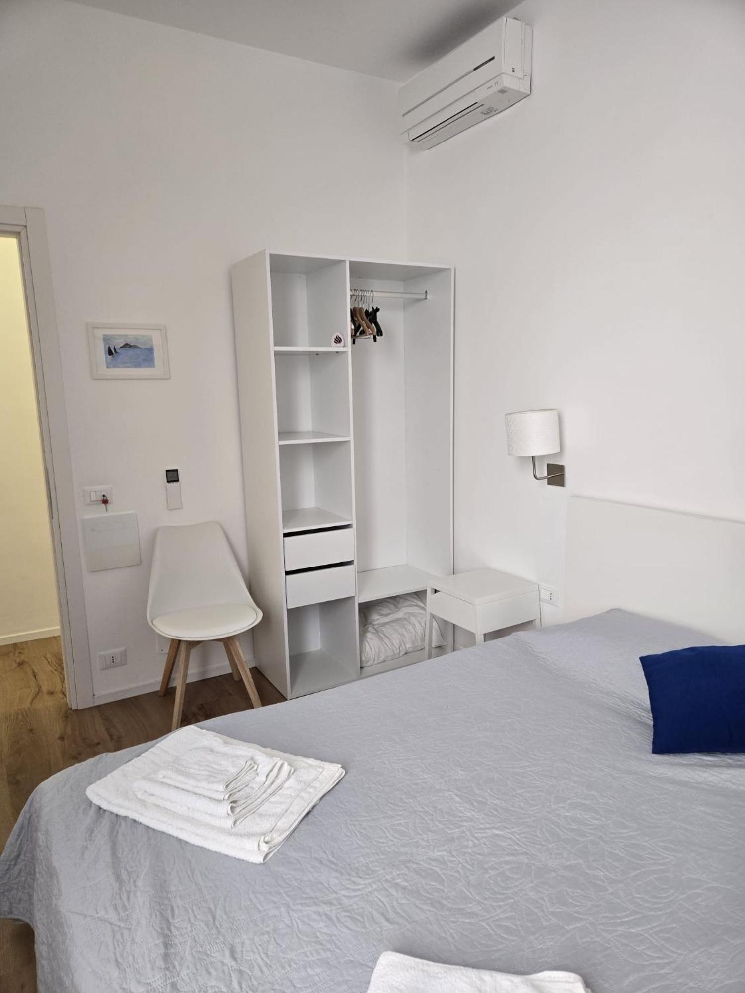 Il Faro Trapani B&B Rooms & Apartments Екстериор снимка
